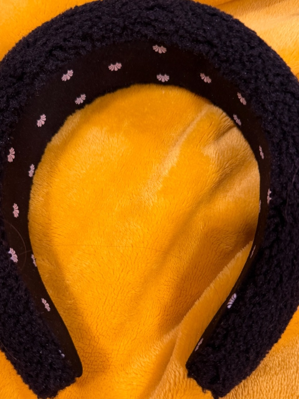 Brand new without tags/dust bag lele sadoughi sherpling headband